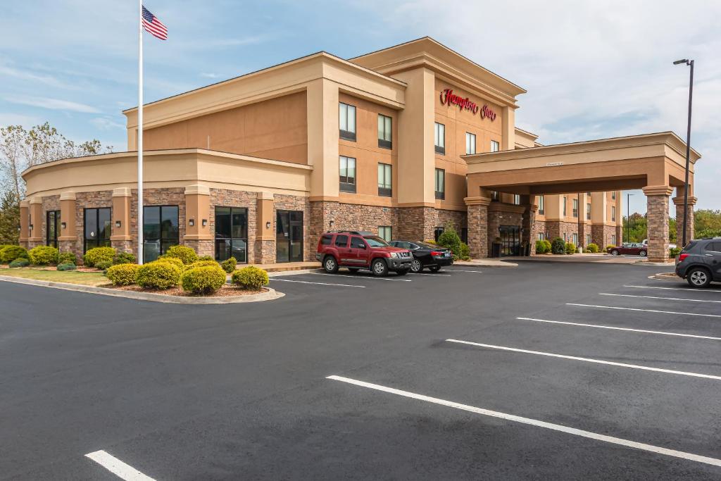 Hampton Inn Oak Grove Fort Campbell Main image 1